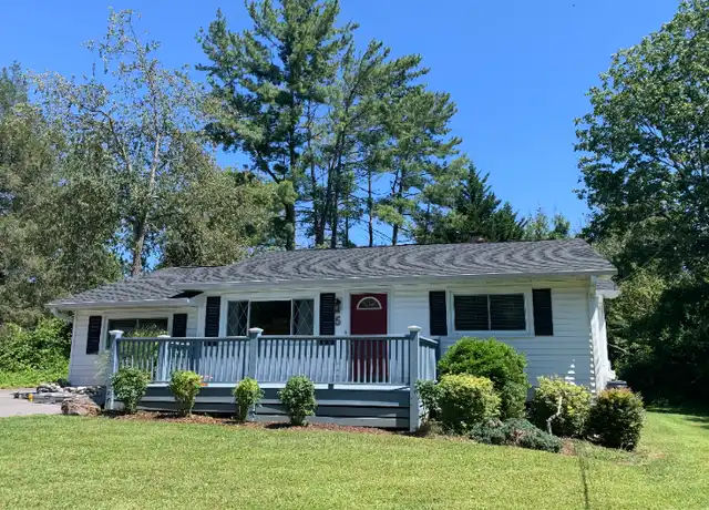 Property at 5 N Pershing Rd, Asheville, NC, 28805, 3 beds, 1.5 baths, [object Object]