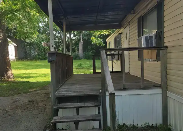 Property at 609 Moates St Unit B1, Dothan, AL, 36301, 3 beds, 2 baths, [object Object]