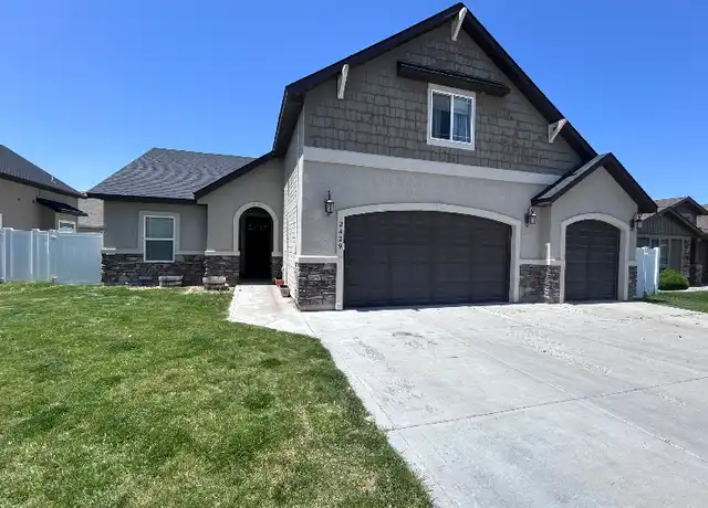 Property at 2429 Independence St, Twin Falls, ID, 83301, 4 beds, 3 baths, [object Object]