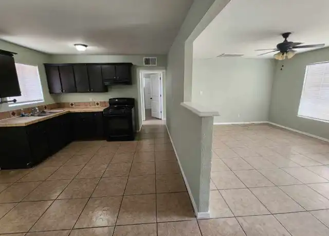 Property at 7031 S 5th Ave, Phoenix, AZ, 85041, 3 beds, 1 bath, [object Object]