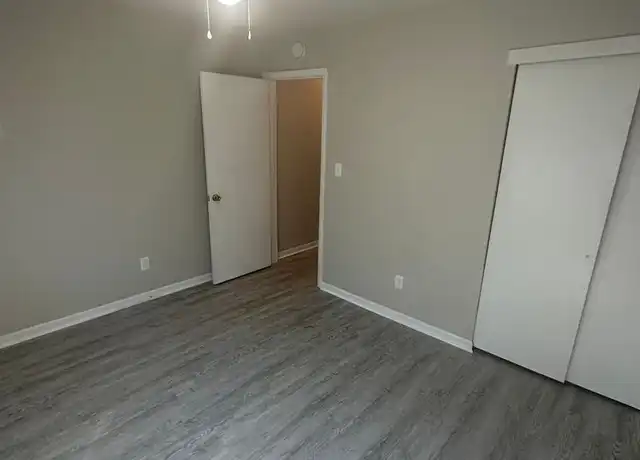 Property at 107 Chamberlain Cir, Tullahoma, TN, 37388, 2 beds, 1 bath, [object Object]