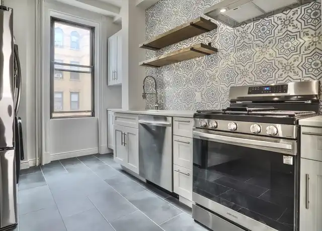 Property at 1131 Washington St #3, Hoboken, NJ, 07030, 3 beds, 1 bath, [object Object]