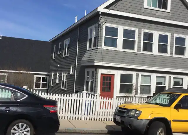 Property at 200 Parker Hill Ave Unit 2, Boston, MA, 02120, 4 beds, 2 baths, [object Object]