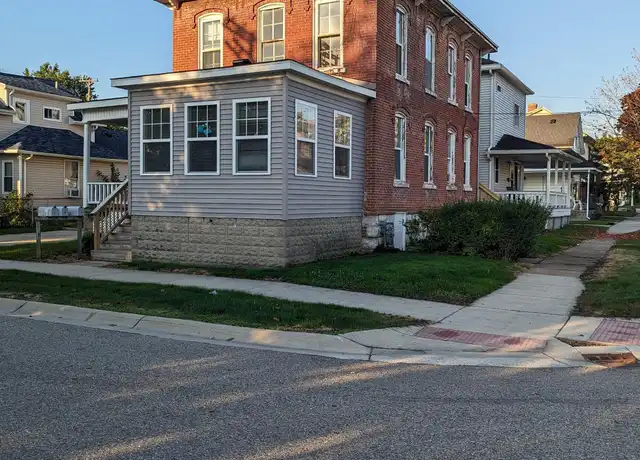 Property at 927 Ontario St, Port Huron, MI, 48060, 1 bed, 1 bath, [object Object]