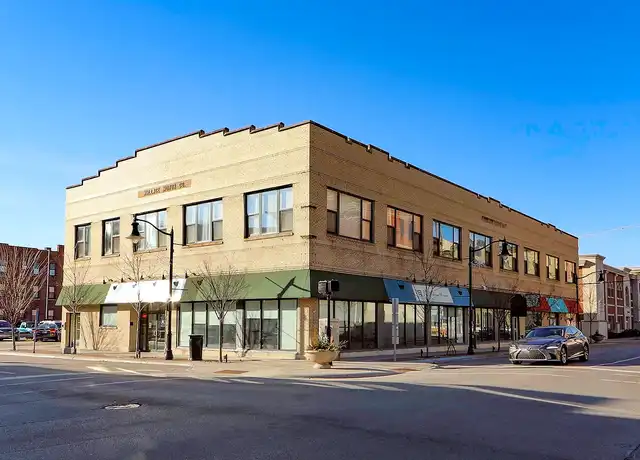 Property at South Street Lofts - 6 S 4th St, Lafayette, IN, 47901, 1-3 bed, 1.5-2.5 baths, [object Object]