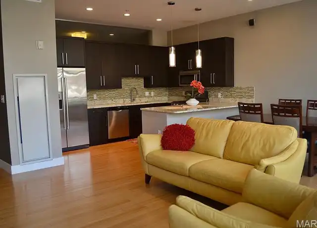 Property at 9 N Euclid Ave, Saint Louis, MO, 63108, 1 bed, 1 bath, [object Object]