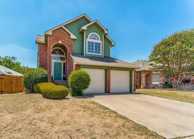 Property at 6717 Driffield Cir E, North Richland Hills, TX, 76182, 3 beds, 2 baths, [object Object]