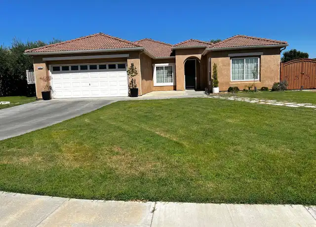 Property at 2030 San Marco Ct, Delano, CA, 93215, 5 beds, 3 baths, [object Object]