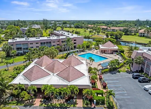 Property at 170 Turtle Lake Ct #109, Naples, FL, 34105, 2 beds, 2 baths, [object Object]