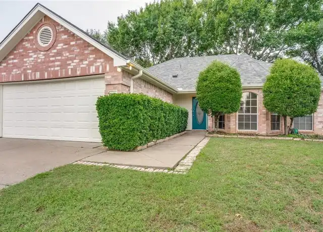Property at 349 College St S, Keller, TX, 76248, 3 beds, 2 baths, [object Object]