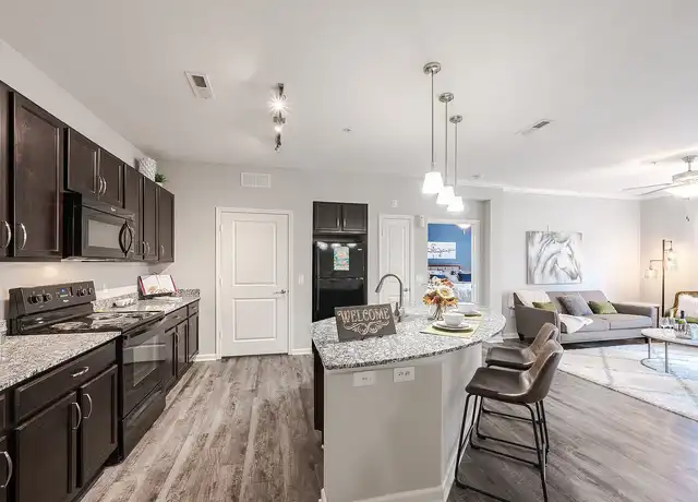 Property at Hurstbourne Estates - 10405 Watermark Pl, Louisville, KY, 40223, 1 bed, 1 bath, [object Object]