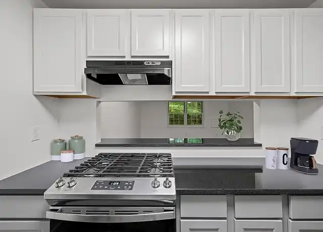 Property at Colonial Hills Apartments - 7 Elk Dr, Monticello, NY, 12701, 1-2 bed, 1-2 bath, [object Object]