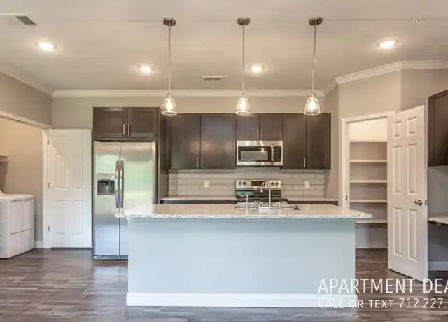 Property at 4221 N Major Dr Unit 4202, Beaumont, TX, 77713, 1 bed, 1 bath, [object Object]