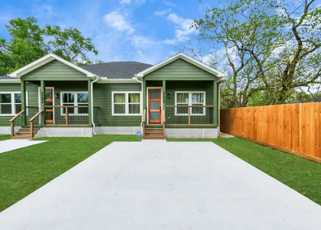 Property at 4909 Higgins St Unit B, Houston, TX, 77033, 3 beds, 2 baths, [object Object]