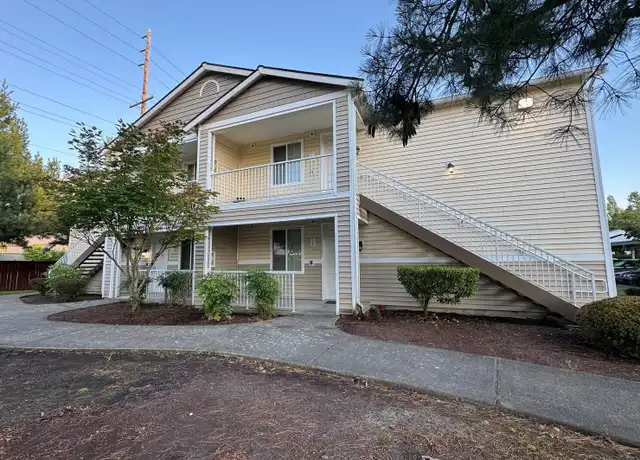 Property at 18527 101st Avenue Ct E #112, Puyallup, WA, 98375, 2 beds, 1 bath, [object Object]