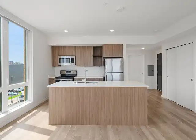 Property at The Warren Apartments - 206 W Riverside Ave, Spokane, WA, 99201, 2 beds, 1-2 bath, [object Object]