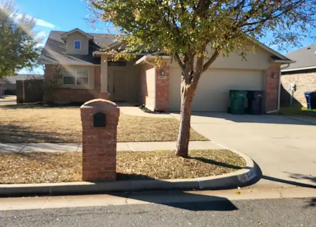 Property at 2500 NW 185th St, Edmond, OK, 73012, 3 beds, 2 baths, [object Object]
