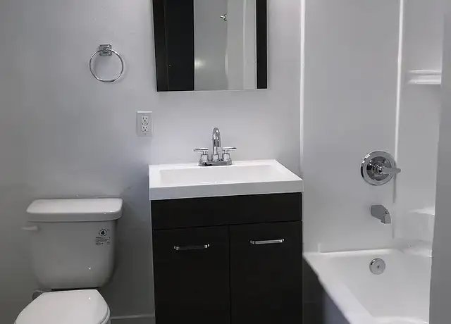 Photo of 147 E Leatrice Ln, Anaheim, CA 92802