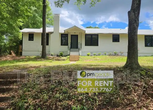 Property at 113 Saint Lo Cir, Easley, SC, 29640, 3 beds, 2 baths, [object Object]