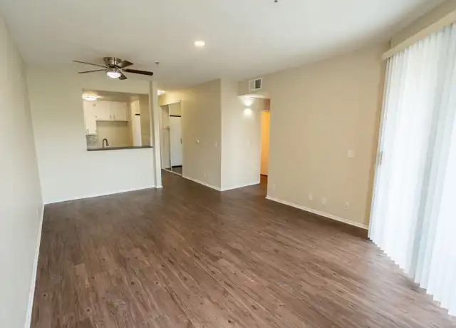 Property at 845 S Kingsley Dr Unit 108, Los Angeles, CA, 90005, 2 beds, 2 baths, [object Object]