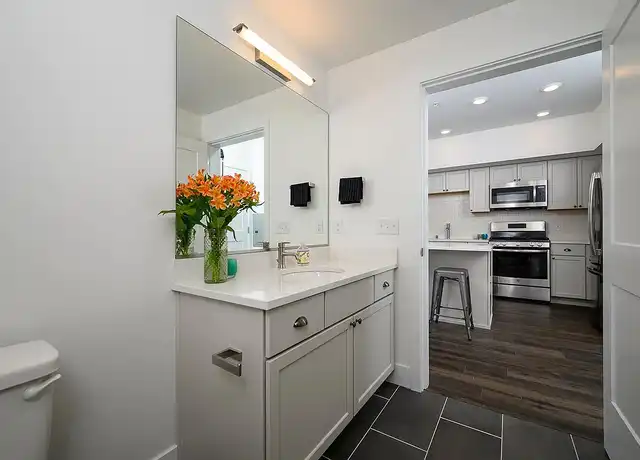Property at The Point - 1320 University St, Seattle, WA, 98101, 1-2 bed, 1-2 bath, [object Object]