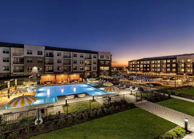 Property at 2000 Plateau Vista Blvd, Round Rock, TX, 78664, 2 beds, 2 baths, [object Object]
