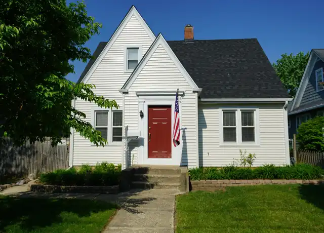 Property at 626 N Hough St, Barrington, IL, 60010, 3 beds, 2.5 baths, [object Object]