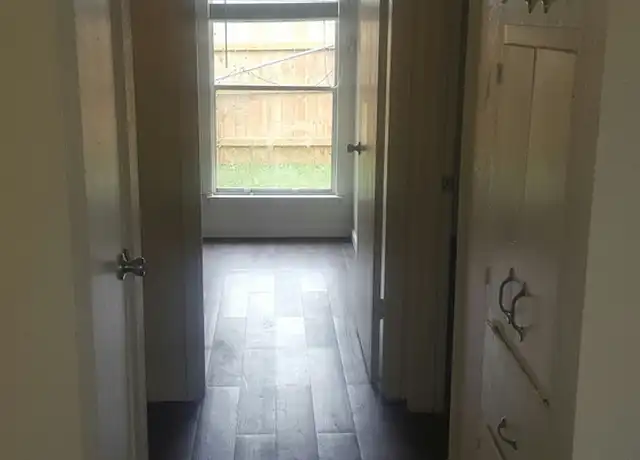 Property at 5010 Copperbend Blvd Unit B, Austin, TX, 78744, 2 beds, 1 bath, [object Object]