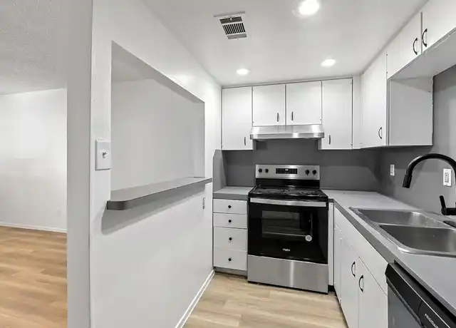 Property at Worthington Apartments - 1717 W 35th St, Austin, TX, 78703, 1 bed, 1 bath, [object Object]