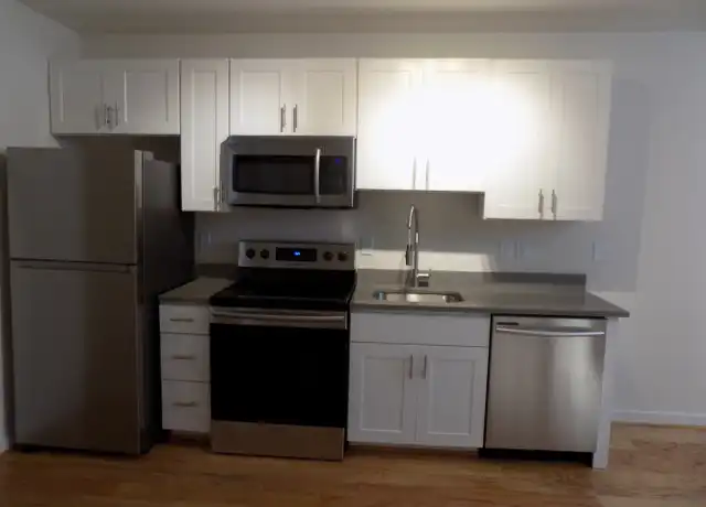 Property at 605 Park Ave Unit 1, Baltimore, MD, 21201, 1 bed, 1 bath, [object Object]