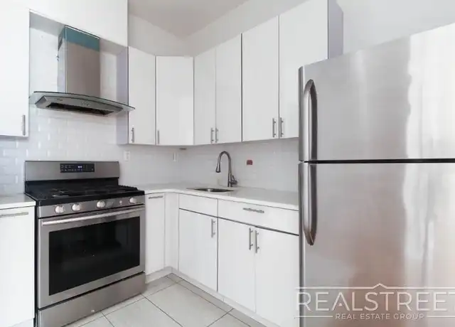 Property at 9002 Queens Blvd Unit 408, Flushing, NY, 11373, 3 beds, 1 bath, [object Object]