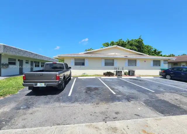 Property at 2254 NW 59th Ter Unit 2254, Lauderhill, FL, 33313, 2 beds, 1 bath, [object Object]