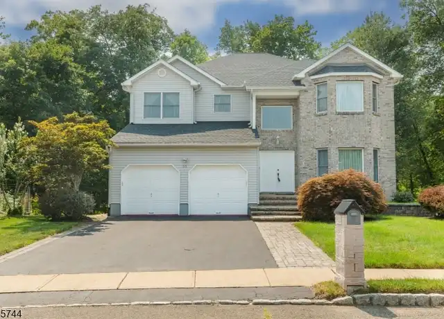 Property at 35 Leah Way, Parsippany, NJ, 07054, 4 beds, 2.5 baths, [object Object]