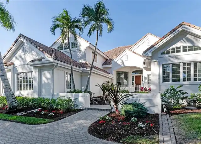Property at 2540 Half Moon Walk, Naples, FL, 34102, 5 beds, 4.5 baths, [object Object]