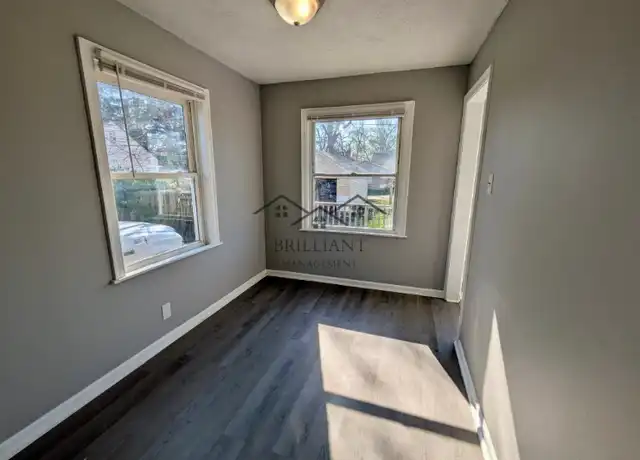 Property at 2006 Glenridge Dr, Indianapolis, IN, 46218, 4 beds, 2 baths, [object Object]