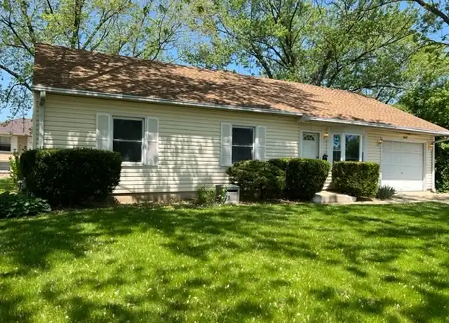Property at 600 Lacy Ave, Streamwood, IL, 60107, 4 beds, 1 bath, [object Object]