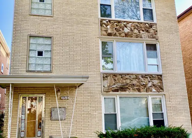 Property at 8629 W Summerdale Ave Unit 2, Chicago, IL, 60656, 3 beds, 2 baths, [object Object]