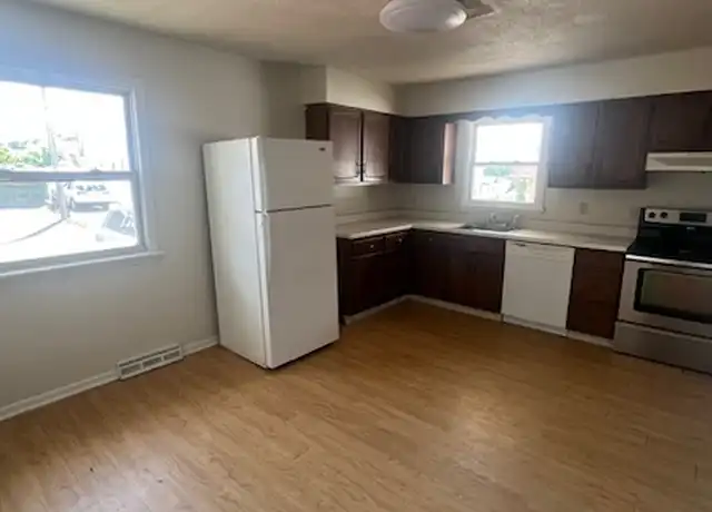 Property at 2101 Van Vranken Ave, Schenectady, NY, 12308, 1 bed, 1 bath, [object Object]