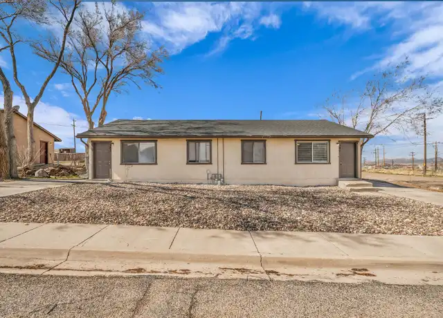 Property at 383 N Wood Cir, Cedar City, UT, 84721, 2 beds, 1 bath, [object Object]