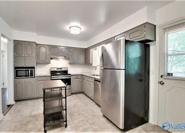 Property at 5630 Woodridge St SW, Huntsville, AL, 35802, 3 beds, 3 baths, [object Object]