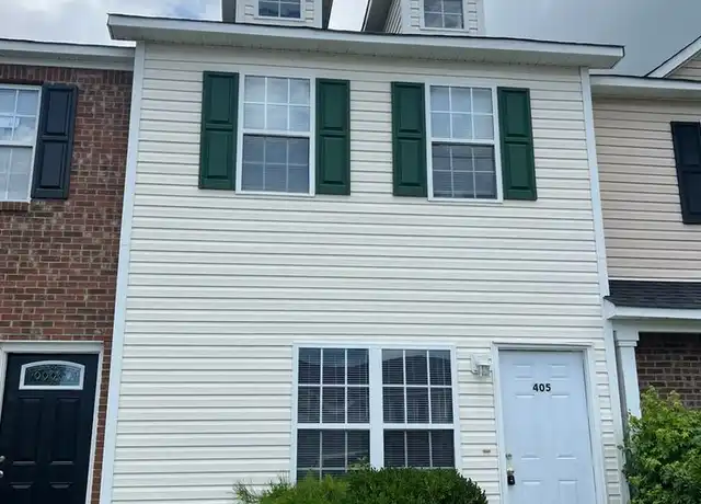 Property at 405 Timberlake Trl, Jacksonville, NC, 28546, 2 beds, 2.5 baths, [object Object]