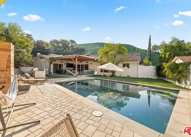 Property at 4790 Excelente Dr, Woodland Hills, CA, 91364, 4 beds, 4 baths, [object Object]