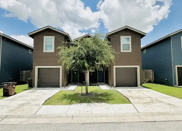 Property at 7002 Lakeview Dr #102, San Antonio, TX, 78244, 3 beds, 2.5 baths, [object Object]