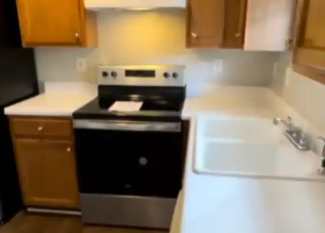 Property at Magnolia Ridge Apartments - 55 Magnolia Ln, Chatsworth, GA, 30705, 2 beds, 1.5 baths, [object Object]