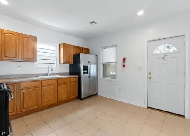 Property at 357 Nesbit Ter Unit 357, Irvington, NJ, 07111, 2 beds, 1 bath, [object Object]