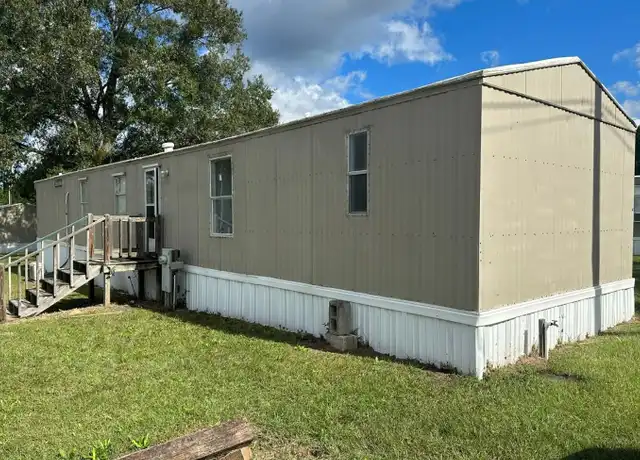 Property at 4 Pin Oak Ln, Hazlehurst, GA, 31539, 2 beds, 2 baths, [object Object]