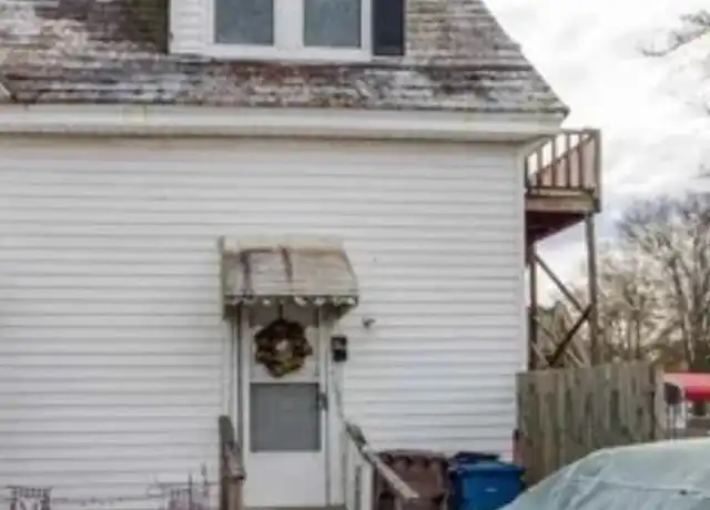 Property at 401 S Clinton Ave Unit B, Dunn, NC, 28334, 1 bed, 1 bath, [object Object]
