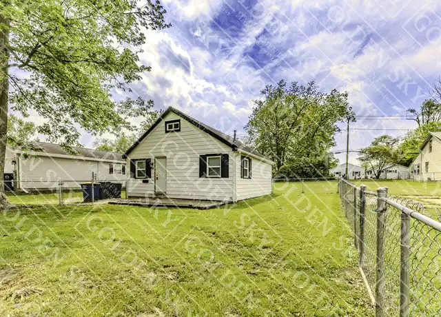 Property at 2501 N Buckles St, Muncie, IN, 47303, 2 beds, 1 bath, [object Object]