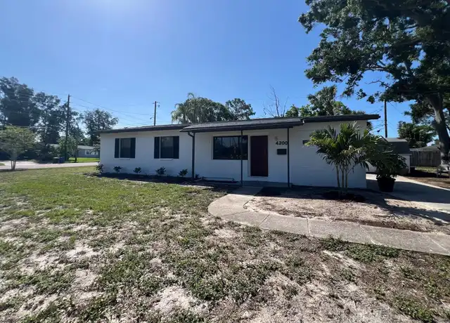 Property at 4200 Bluefish Dr SE, St Petersburg, FL, 33705, 3 beds, 1 bath, [object Object]