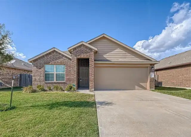Property at 611 Harvest Bluff Dr, Rosharon, TX, 77583, 4 beds, 2 baths, [object Object]